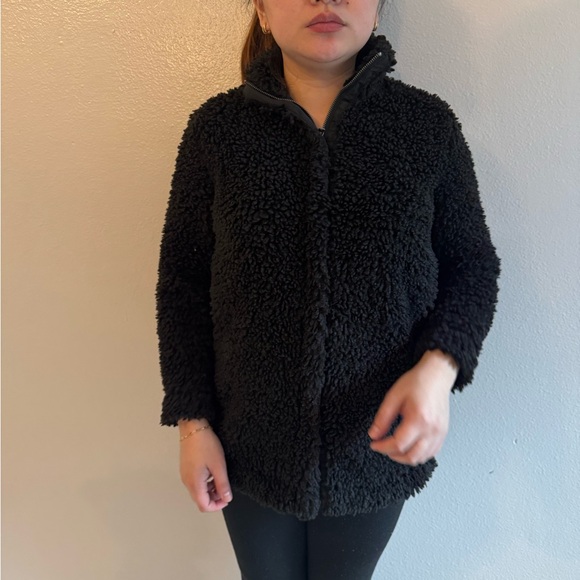 Banana Republic Women's Black Teddy Jacket - Picture 2 of 2